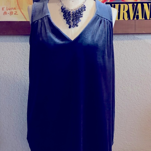 Blue velvet sleeveless top. Excellent condition. Perfect for the holidays. - Picture 2 of 4